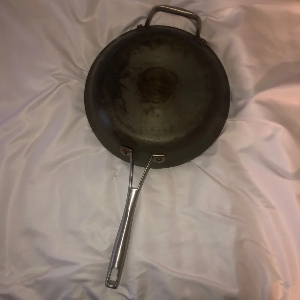 Sur la table‎ non stick hard anodized pan 10